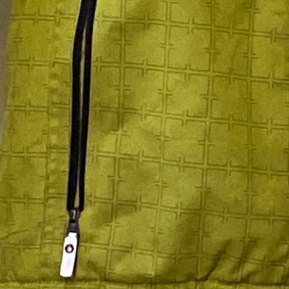 Everest Winter Jacket - Picture 5 of 11